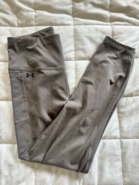 Under Armour Olive Gray Fitted Athletic Leggings